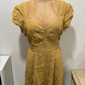 Abercrombie & Fitch Dress